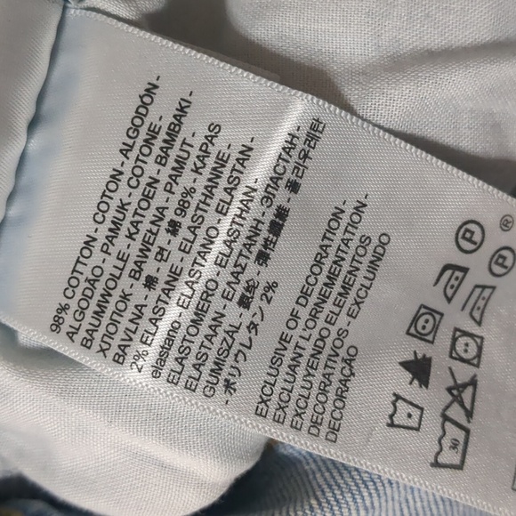 Levis Womens Wedgie Straight Crop Denim distresed Jeans size 30 High Rise Mom - Picture 9 of 9